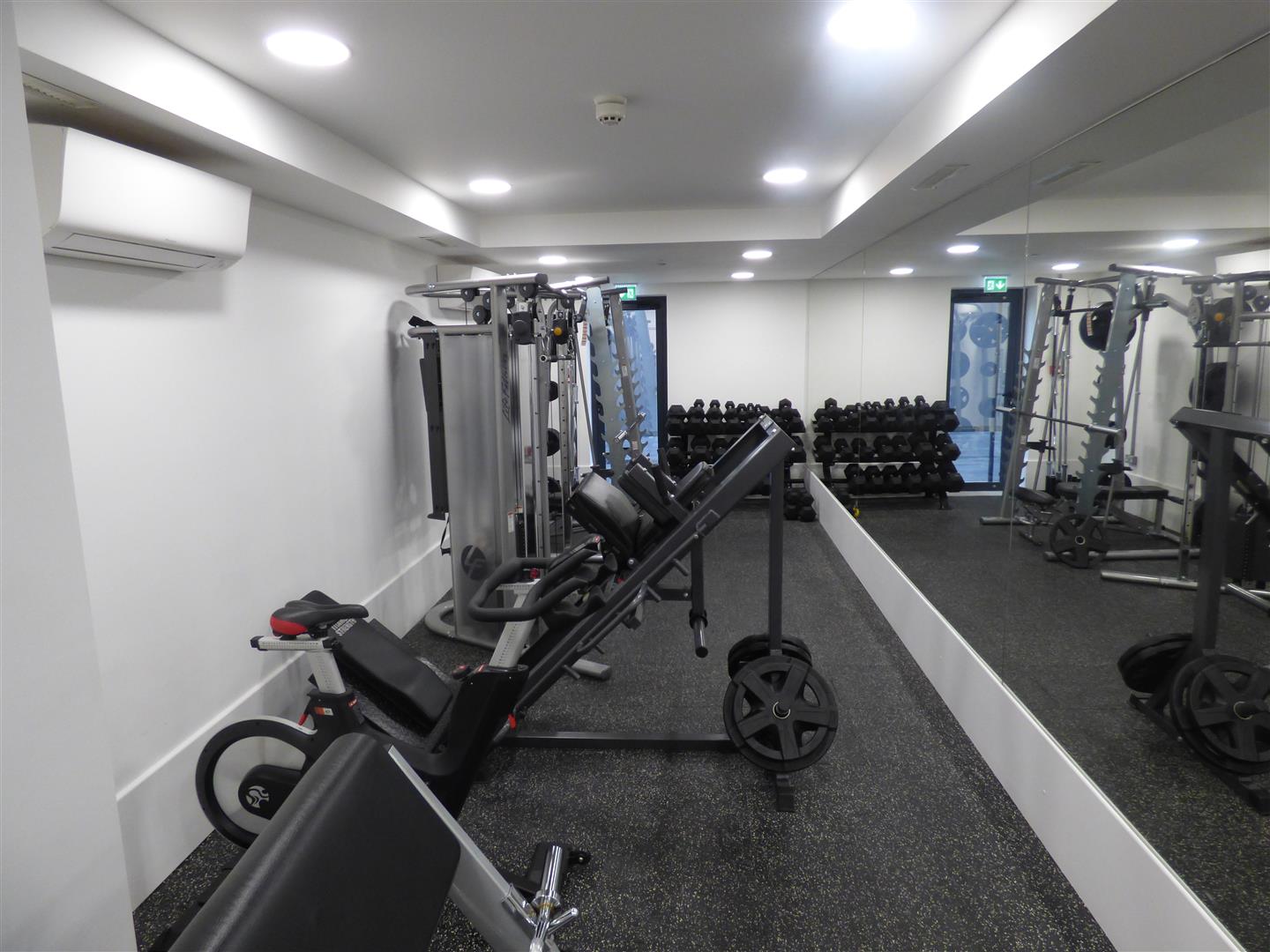 Image of Apartment - 1 Bedrooms - 1 Bathrooms for Rental in Clemence Suites-Gibraltar, Image 3